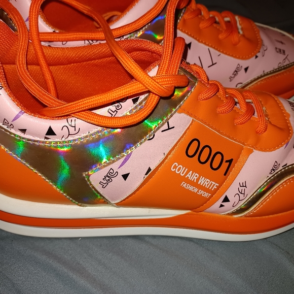 Poshmark tennis shoes - Picture 2 of 4